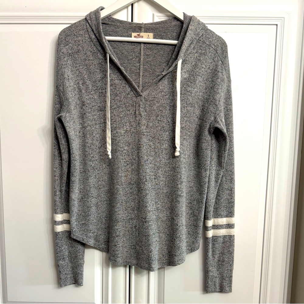 Hollister Sz Small Pull On Grey Hoodie with White Stripes on Long Sleeves V-Neck